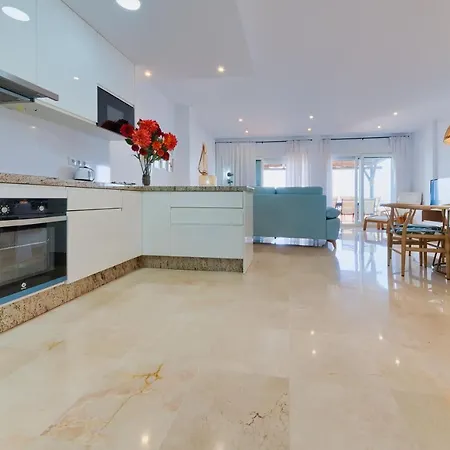 Holidays2fuengirola Duplex With Stunning Sea View, Terraces,1st Line Beside Port Apartamento