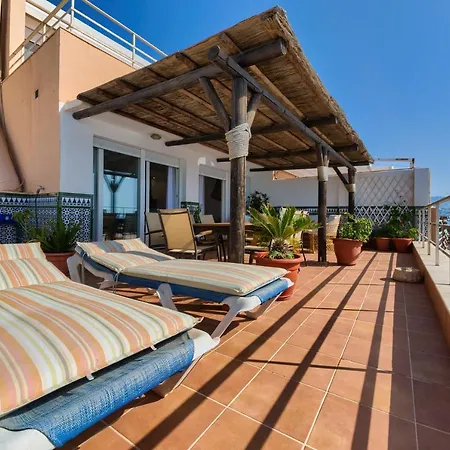 Apartamento Holidays2fuengirola Duplex With Stunning Sea View, Terraces,1st Line Beside Port
