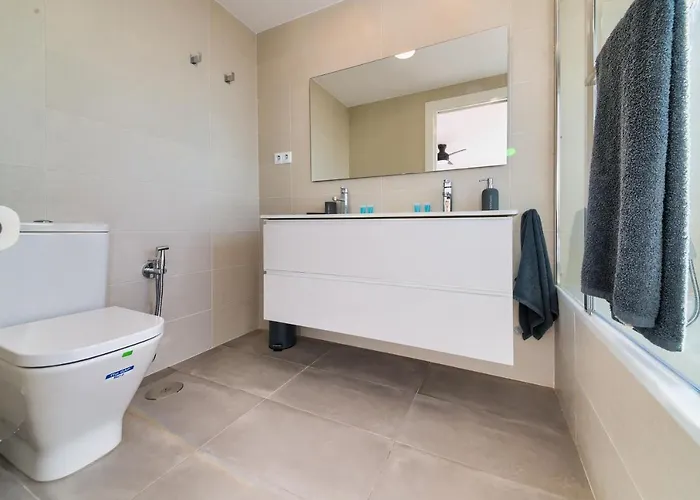 Holidays2fuengirola Duplex 1st Line Sea, Terrace Lejlighed